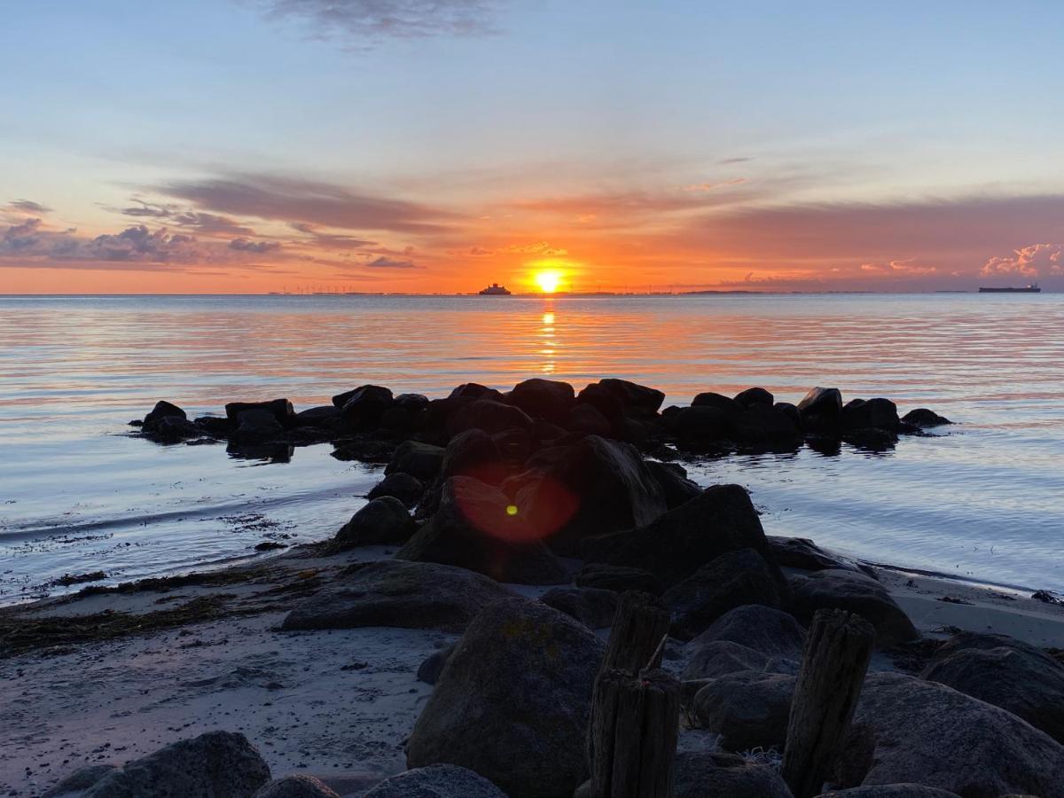 Feriehus Med Havudsigt Spodsbjerg Ngoại thất bức ảnh